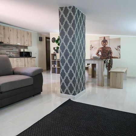 Zen Home 시라쿠사 외부 사진