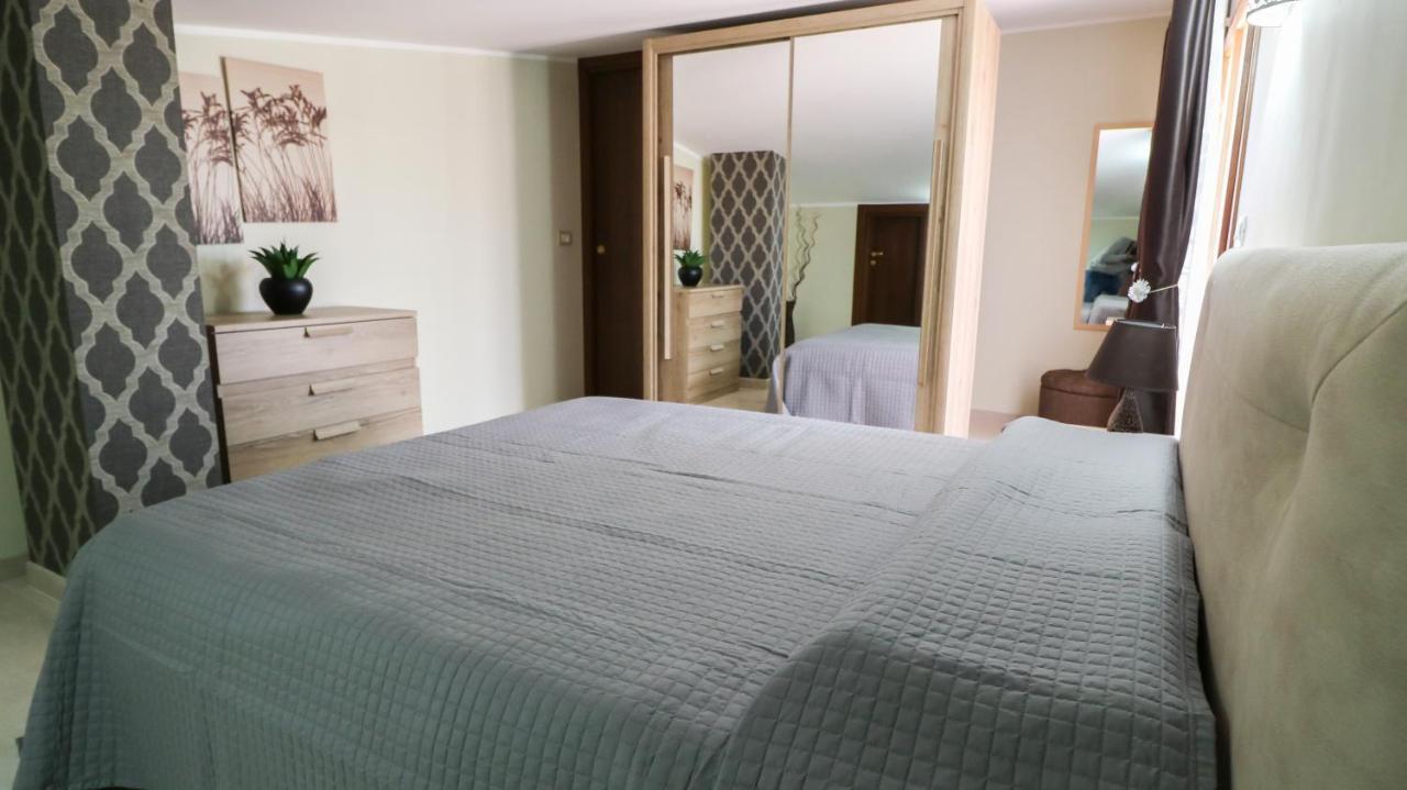 Zen Home 시라쿠사 외부 사진